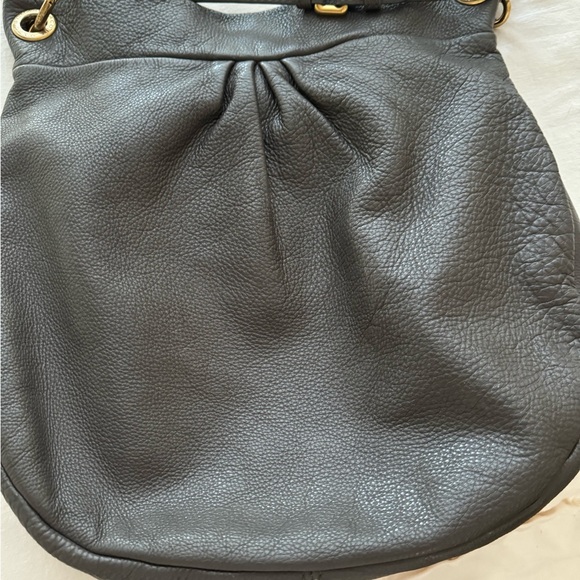 Marc by Marc Jacob taupe top handle/ cross over in good shape - Picture 8 of 9